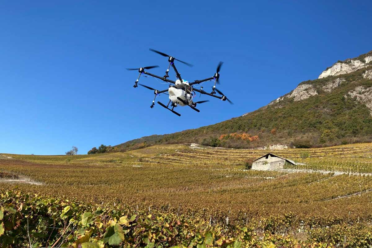 Nouveau chantier en vue : Aéro Traitements Solutions survole les vignes suisses !
